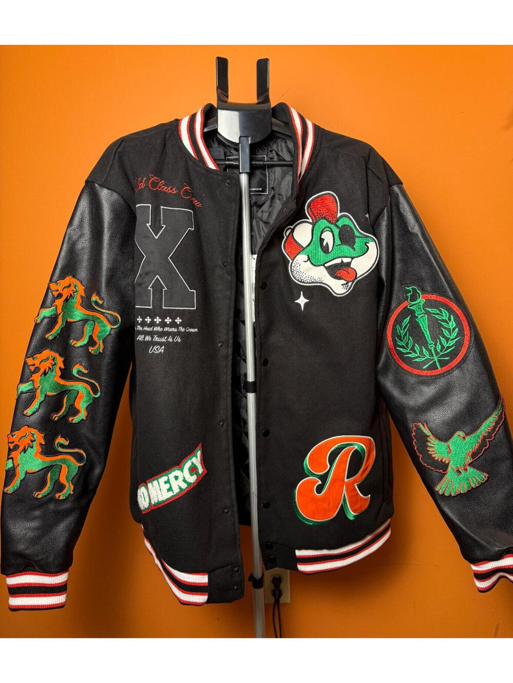 New w Tags Reason Jacket Mens XL Varsity Jacket Coat Frog Patches Embroidered